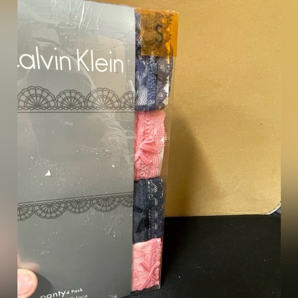 Calvin Klein Bikini Lace & Mesh Panties 4 pairs - Picture 2 of 10